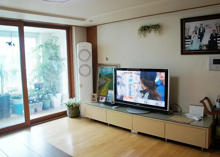Denis\'S House